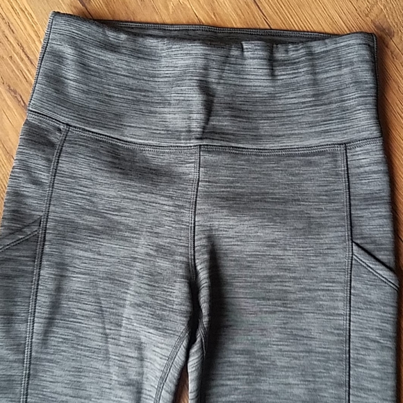 💕 SOLD! Xersion Quick-Dri Fleece Lined Tight Leggings - Picture 4 of 10